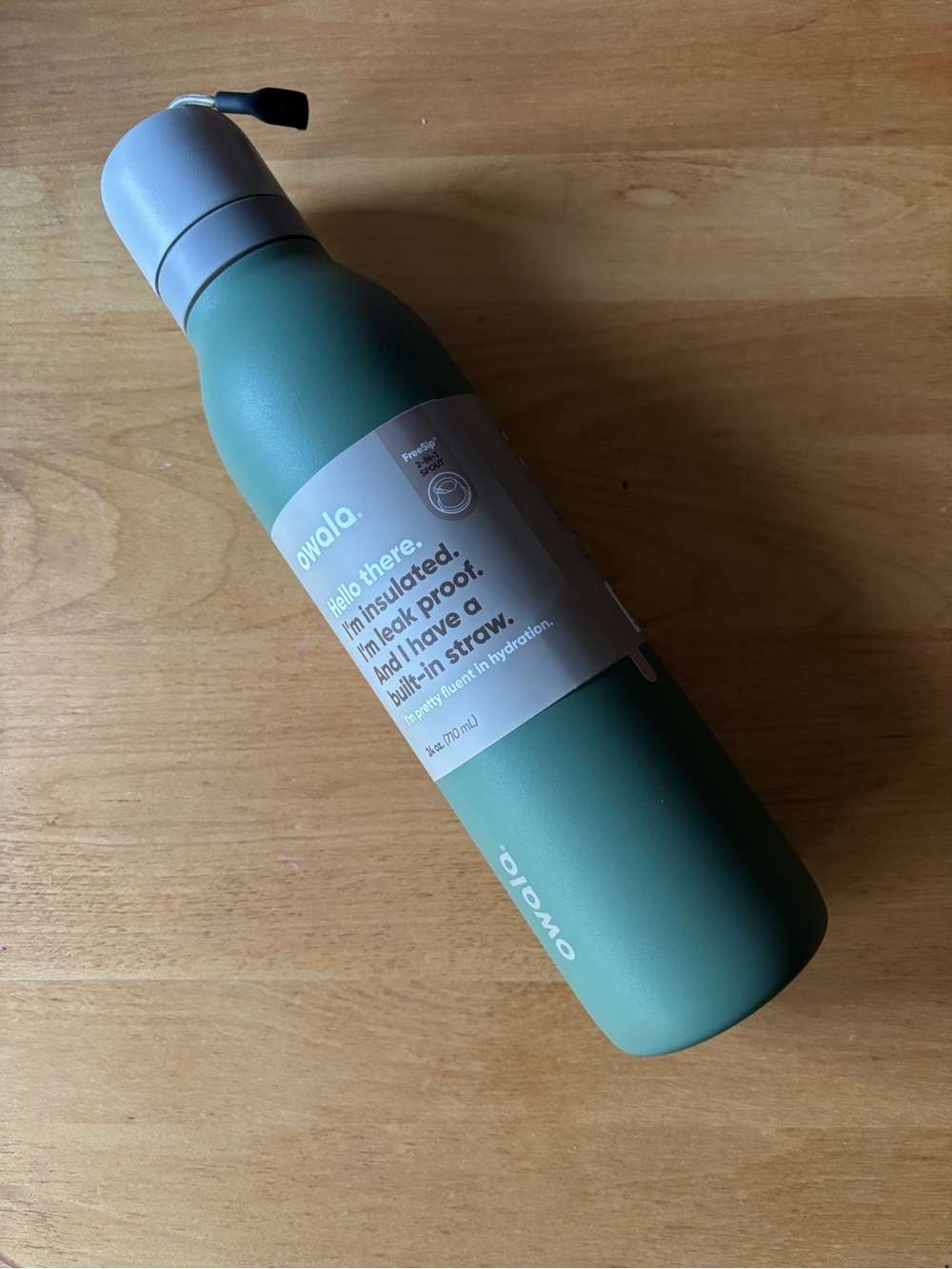 Owala Freesip 2-In-1 SpoutInsulated Sage Green Stainless Steel Water Bottle 24oz